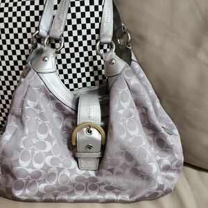 Coach Women's Silver Soho Shoulder Bag Preowned